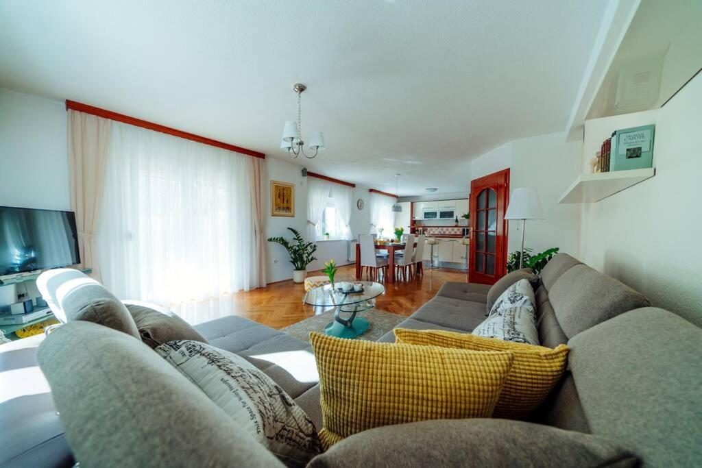 Villa Hope Zmijavci Buitenkant foto